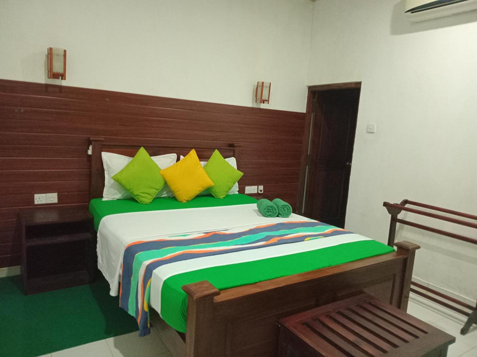 Habarana Dulwan Guest House Δωμάτιο φωτογραφία
